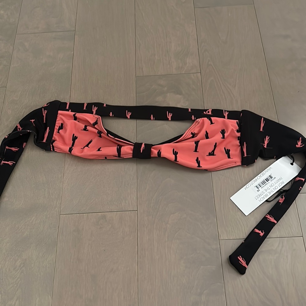 Beach riot bikini bandeau top size XS